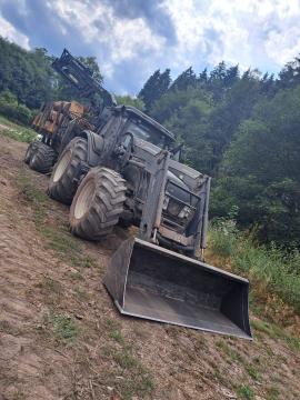 Šumarski traktor VALTRA T193 | Šumarska tehnika | Strojevi za obradu drva | KOMITrade s.r.o.